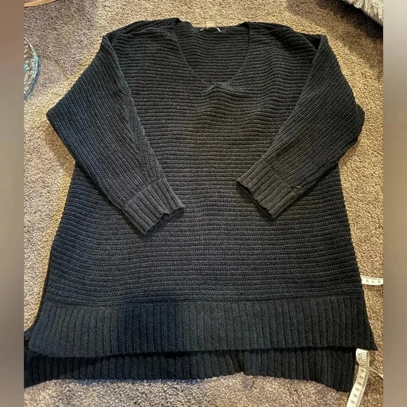 American Eagle Outfitters Sweaters - NO LONGER AVAILABLE